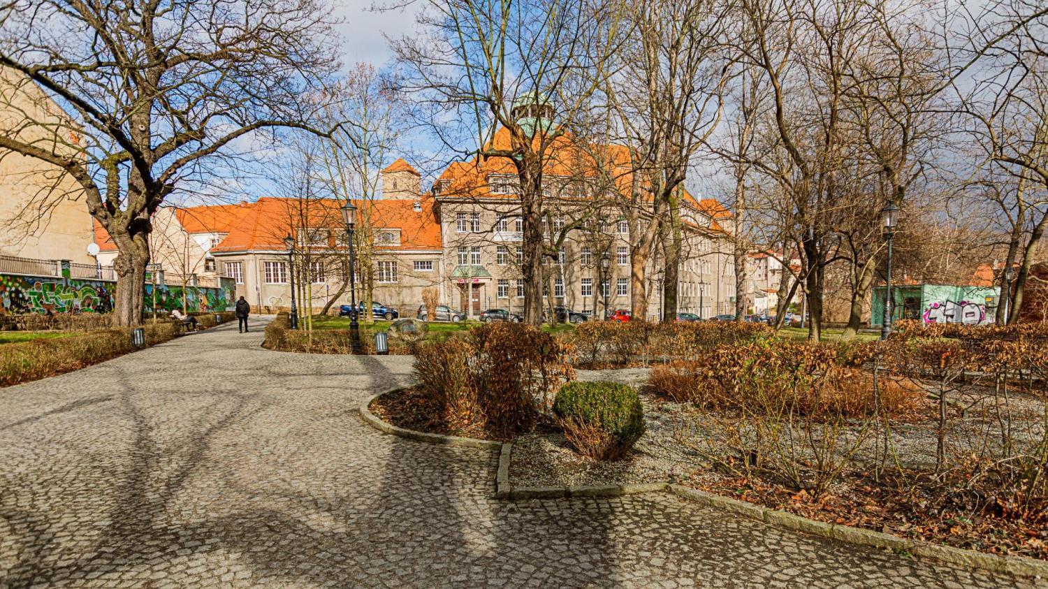 Vacationclub - Old Town Apartament 8B Kłodzko Esterno foto